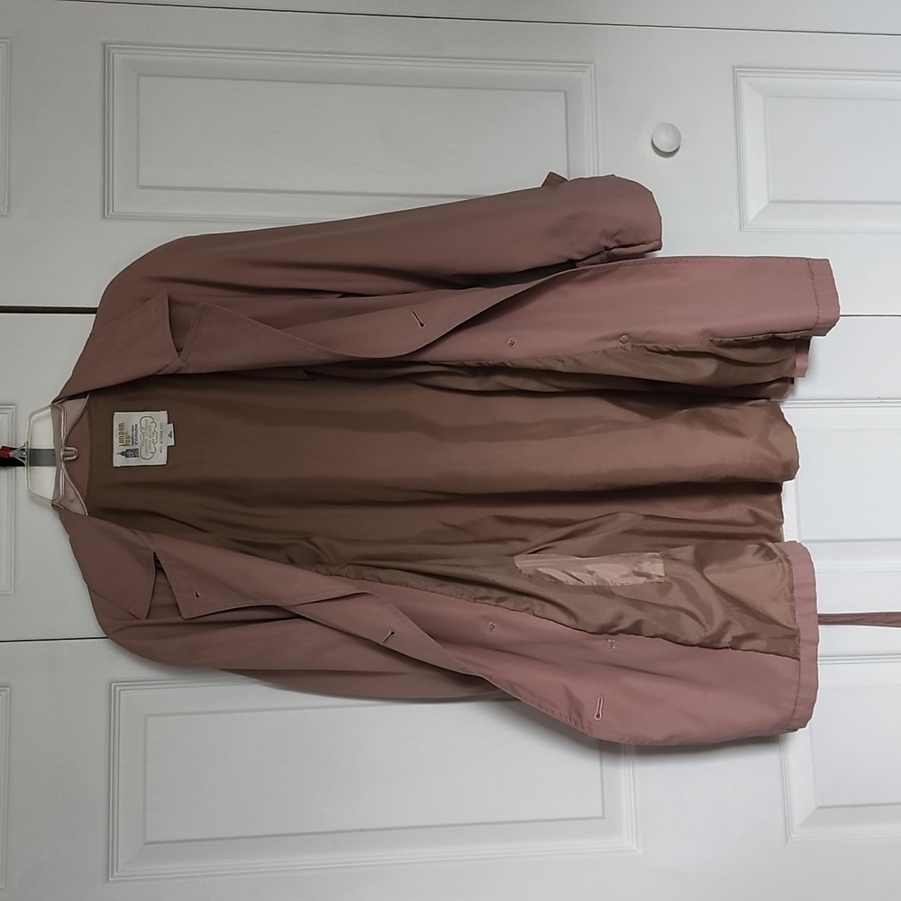 London Fog Vintage short Trench Coat - Picture 9 of 15